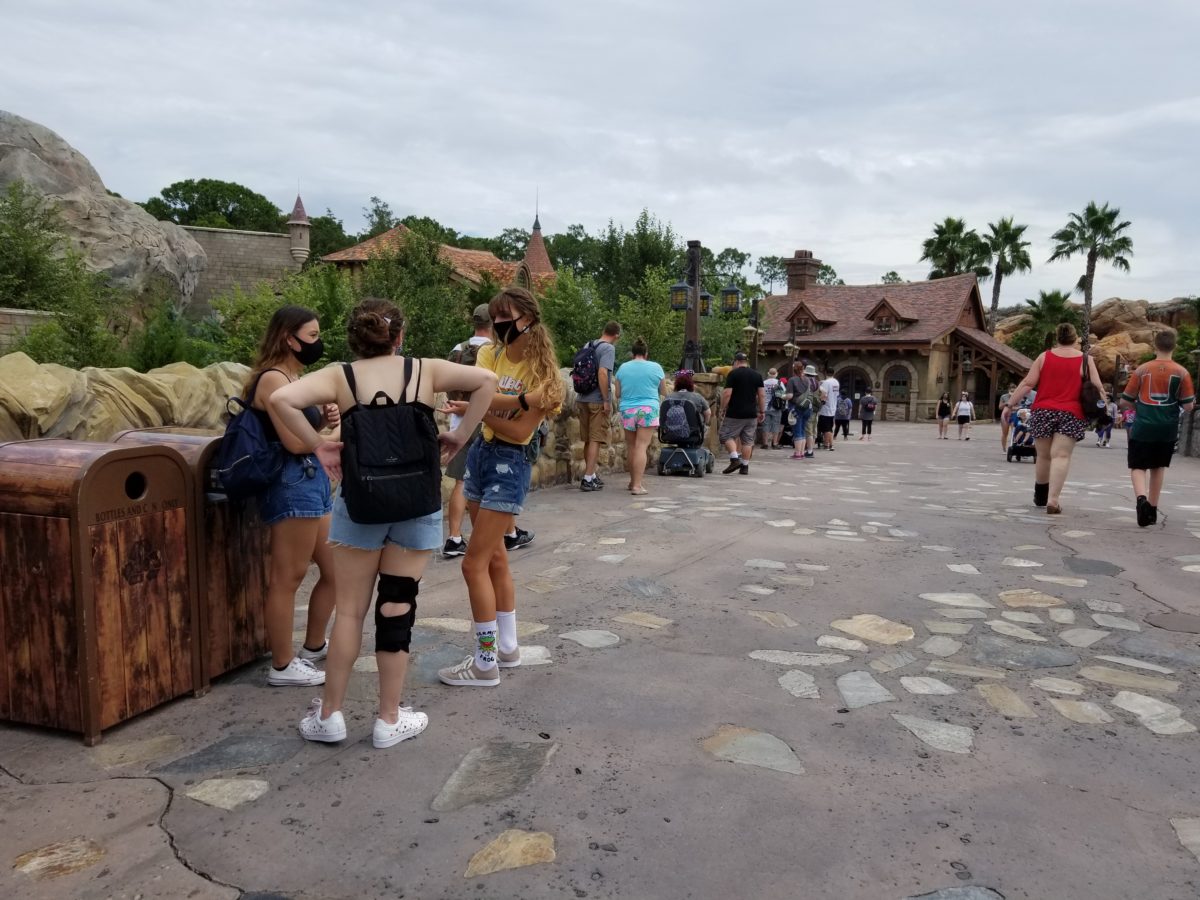 Gaston's Tavern line