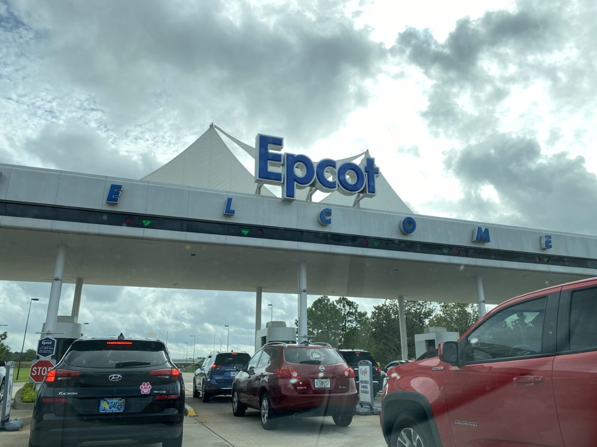 busy-parking-gate-epcot-9142020-5458460