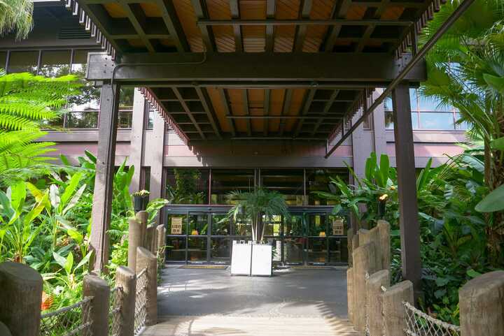 disneyspolynesiangrandceremonialhouseprerefurb_09272020_42