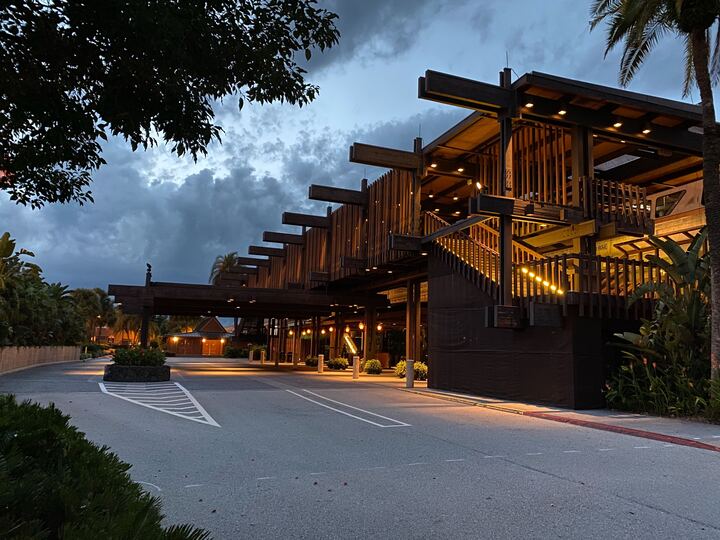 disneyspolynesiangrandceremonialhouseprerefurb_09272020_72