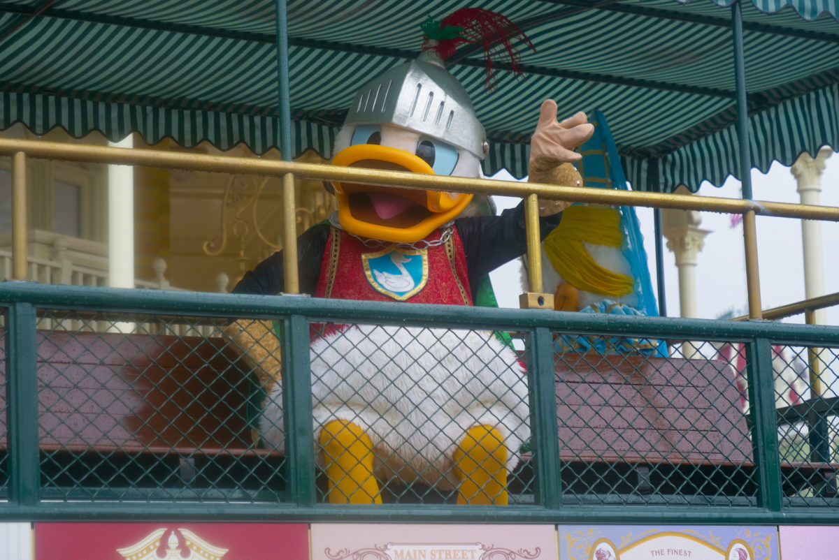 donald-halloween-rainy-day-cavalcade-9-20-20-7091585