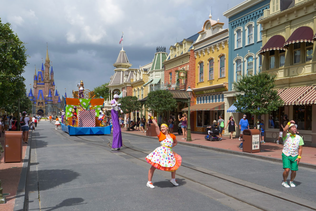 goofy-cavalcade-with-castle-9-6-20-8091950