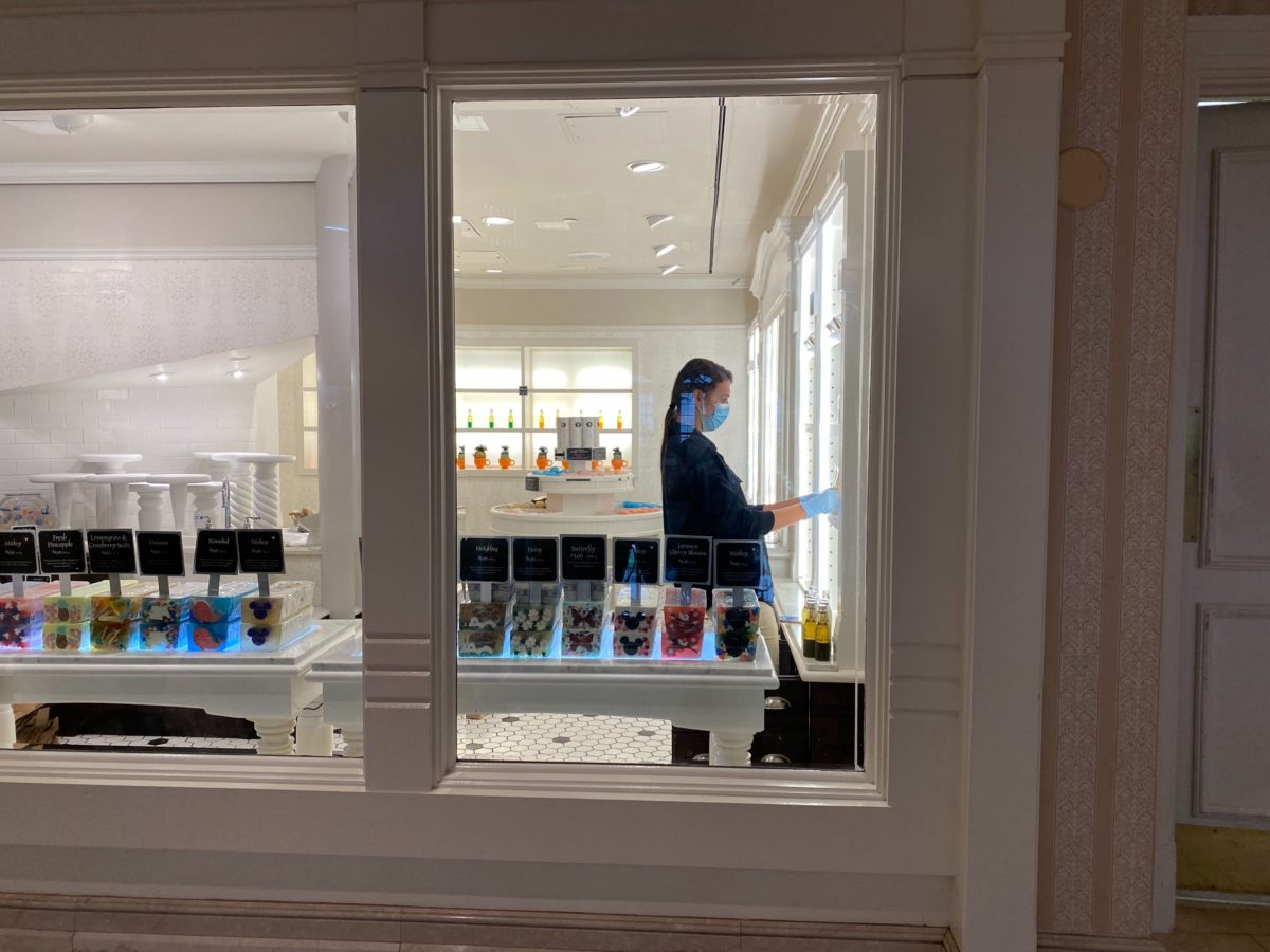 grand-floridian-prepare-opening-2-5286387