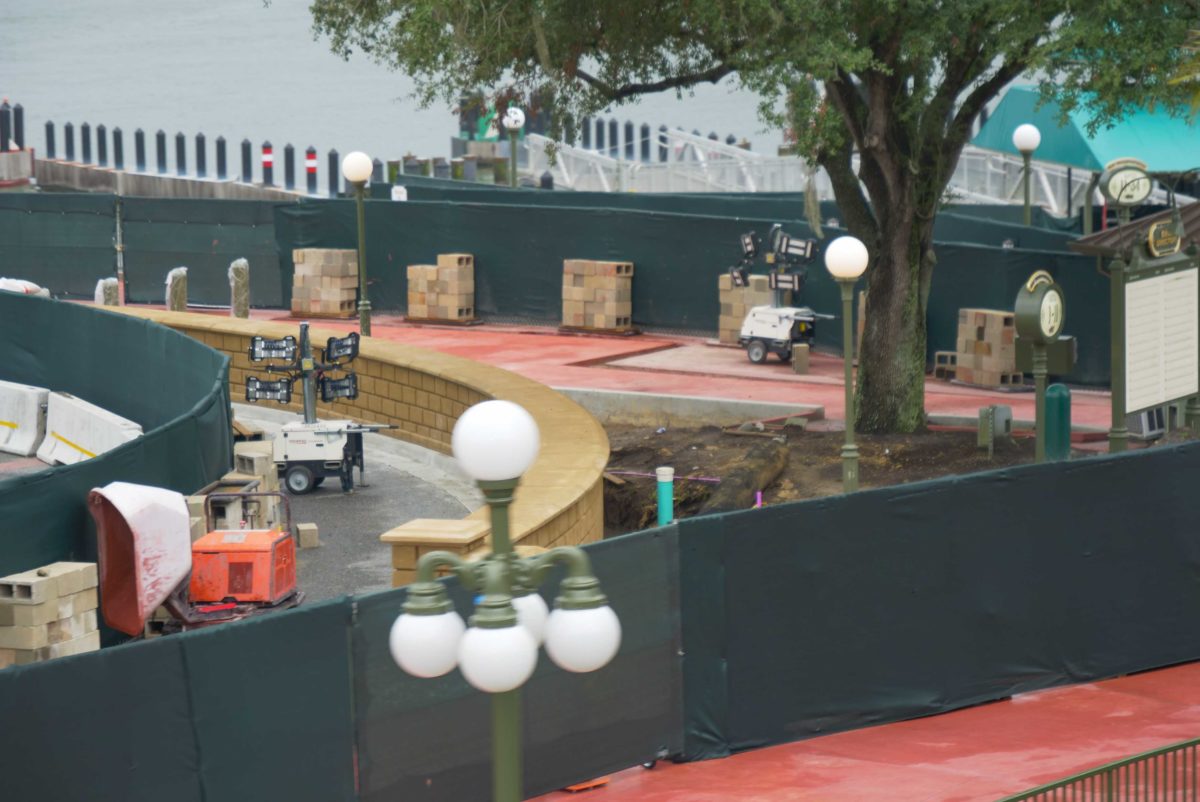 magic-kingdom-dock-construction-10-9777025