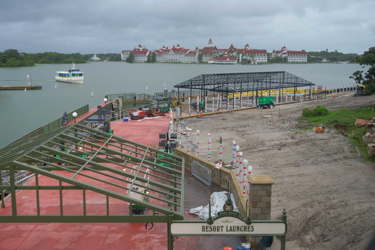 magic-kingdom-dock-construction-8-6674656