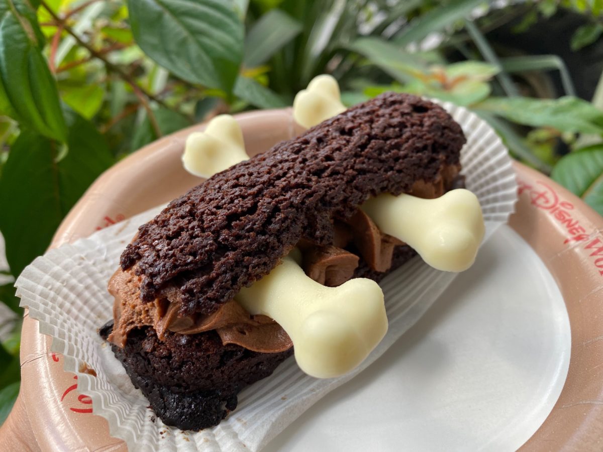 box-of-bones-eclair-3