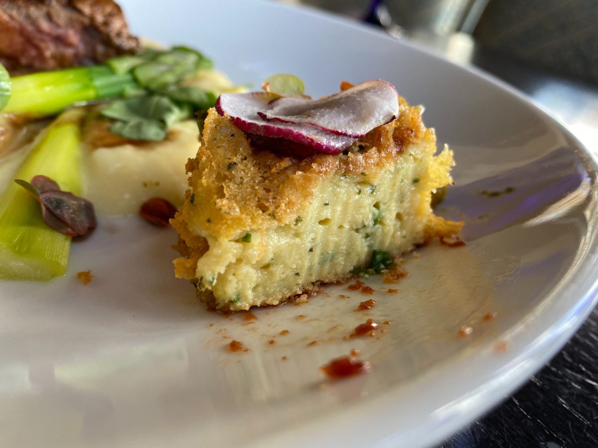 cinderellas-royal-table-entrees-20