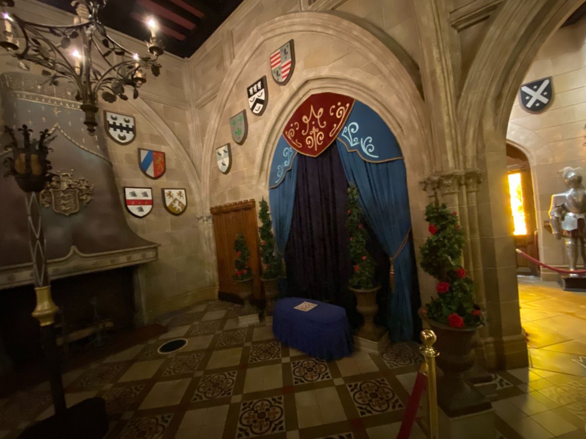 cinderellas-royal-table-reopening-sept-2020_12