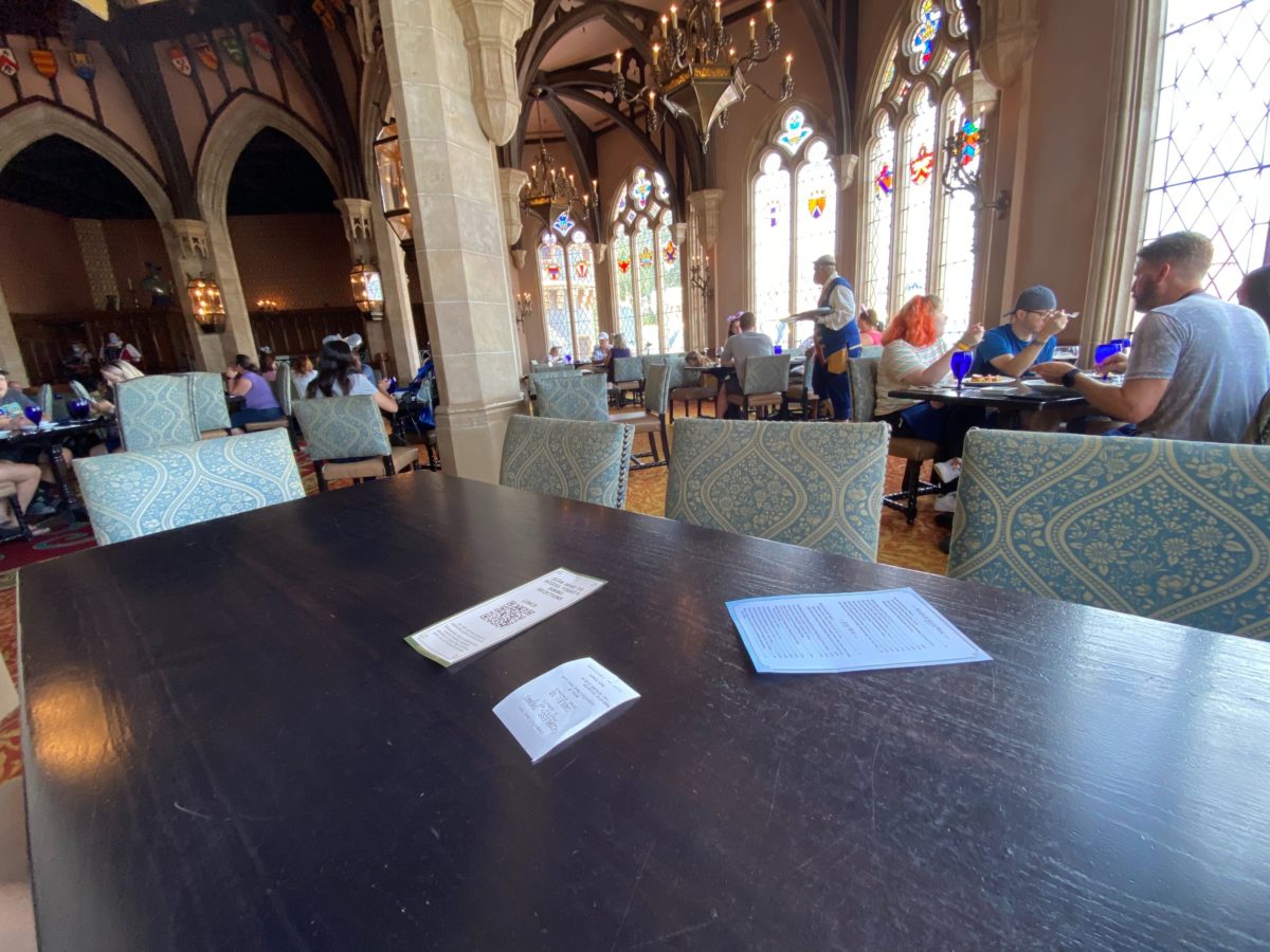 cinderellas-royal-table-reopening-sept-2020_4