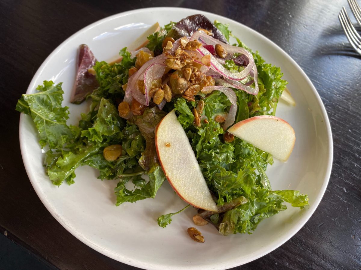 cinderellas-royal-table-salad-2