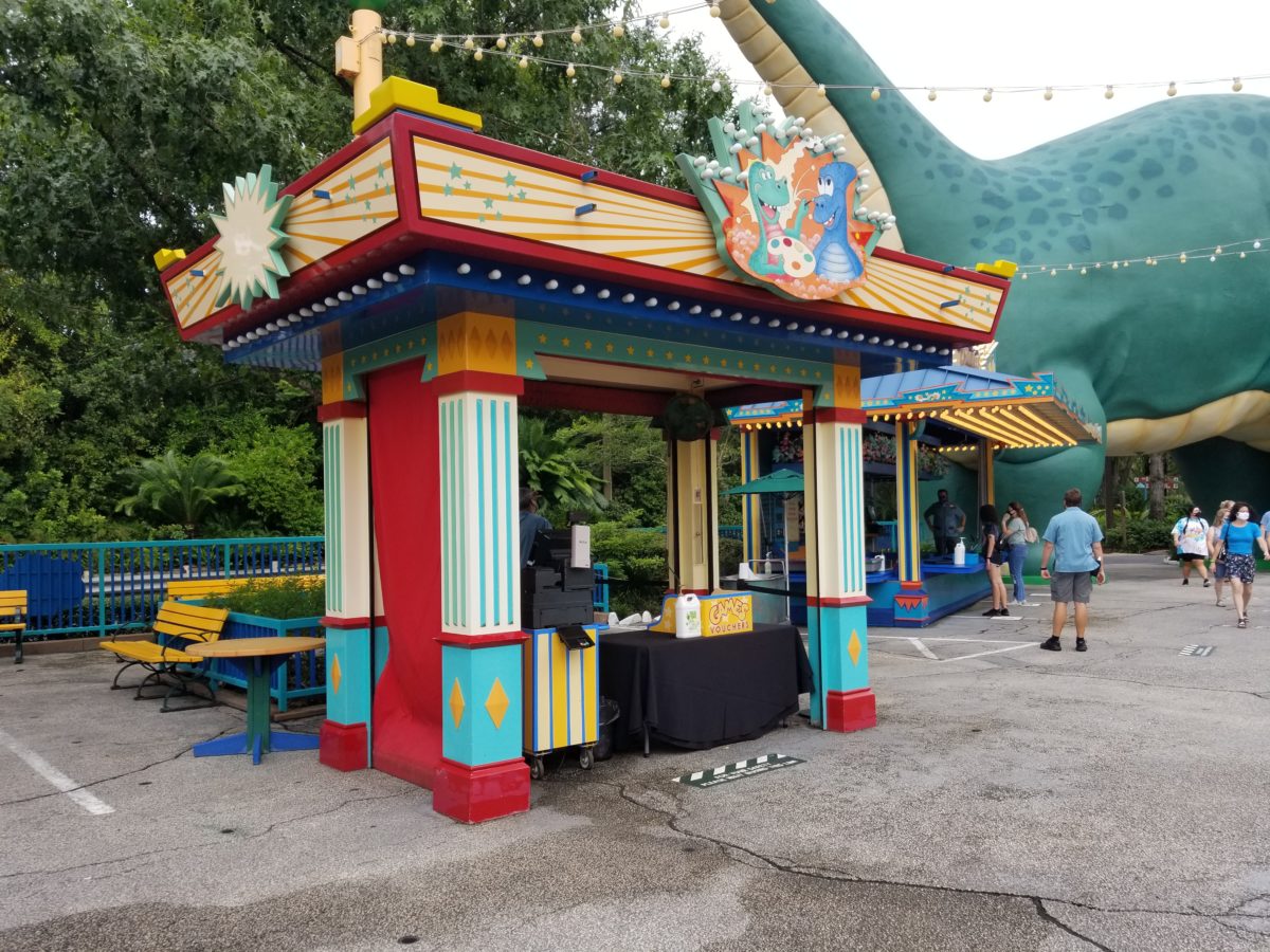 dino-rama-ticket-booth-3-8374255