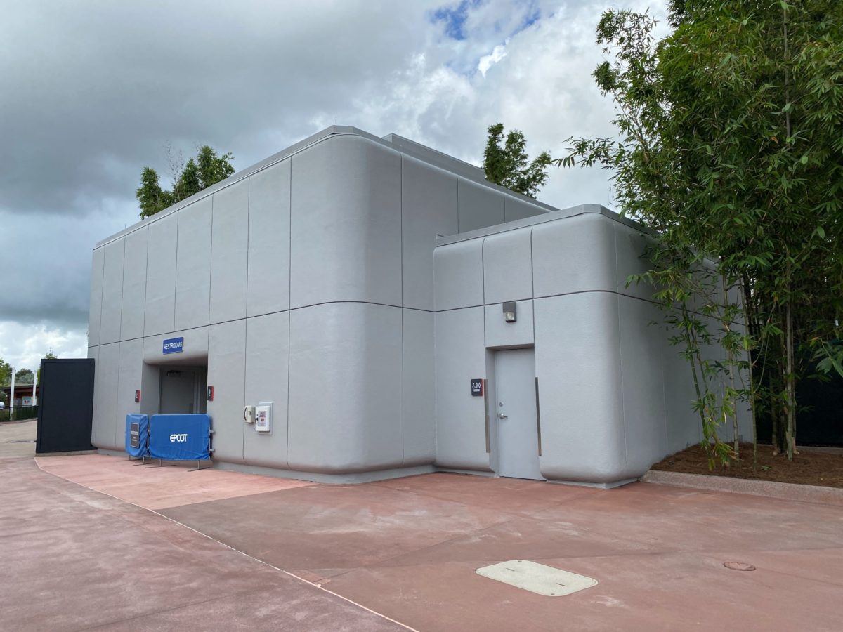 epcot-bathrooms-09-11-3