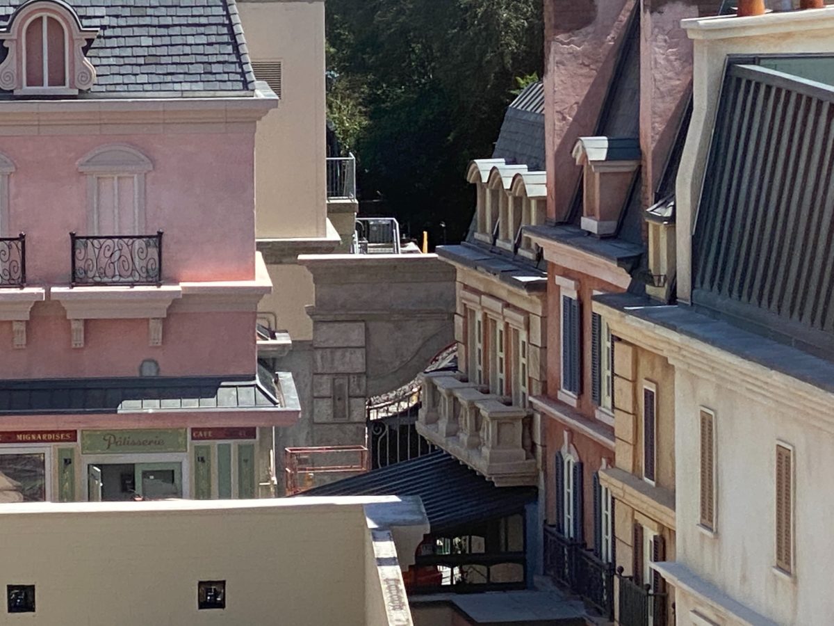 france-pavilion-expansion-construction-epcot-september-7-2020-23
