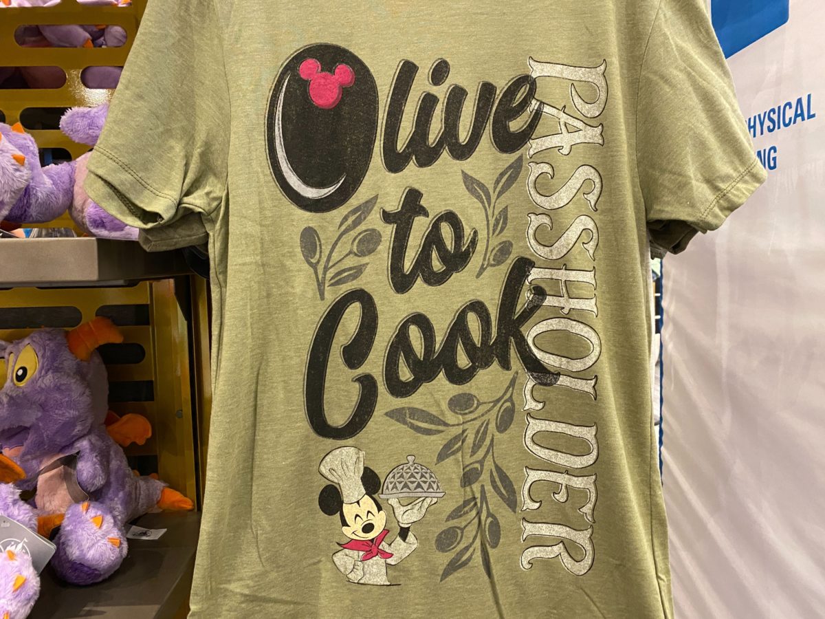 fw-2020-olive-to-cook-passholder-merch_7