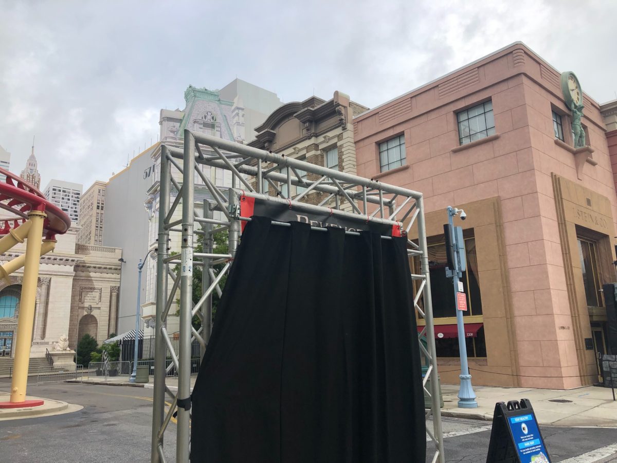 hhn-house-signs-2020-10