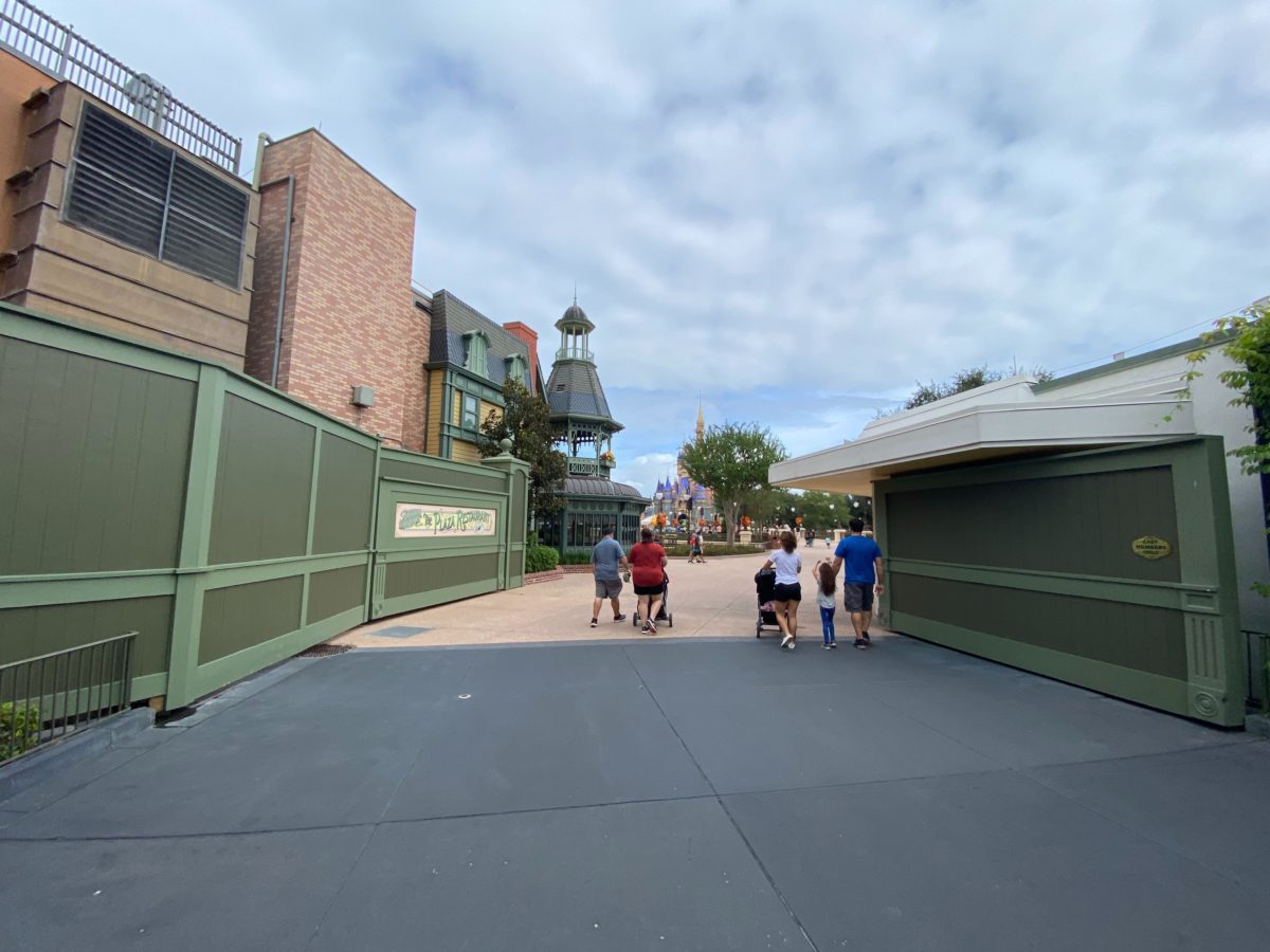 magic-kingdom-bypass-street-6