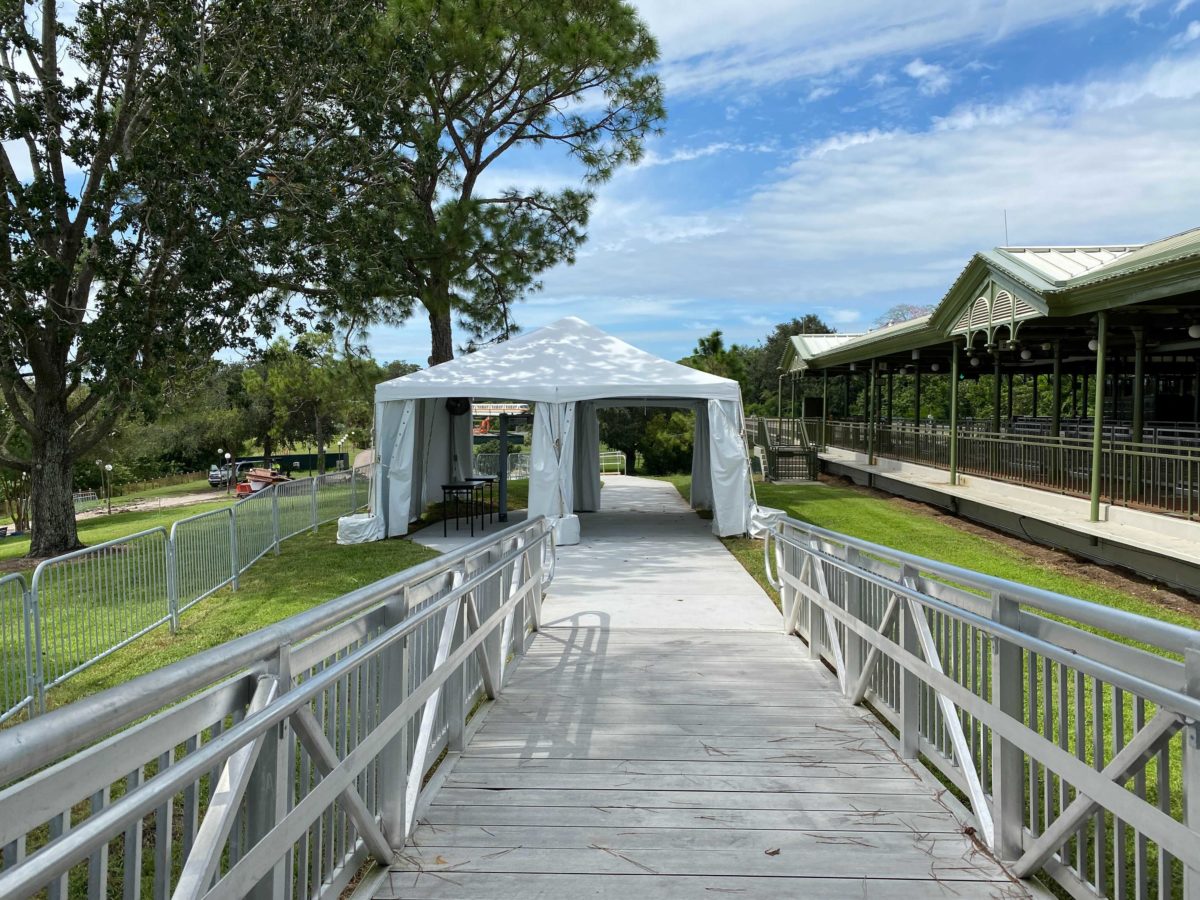 magic-kingdom-dock-construction-september-30-2020-19