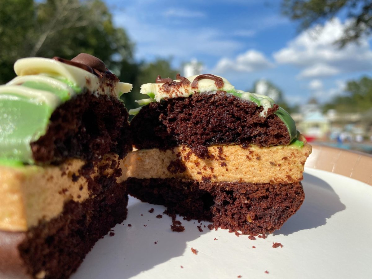 pumpkin-spiced-whoopie-pie-20