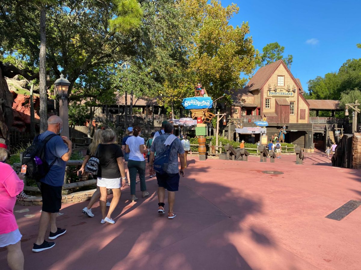 splash-mountain-queue-3-5168532