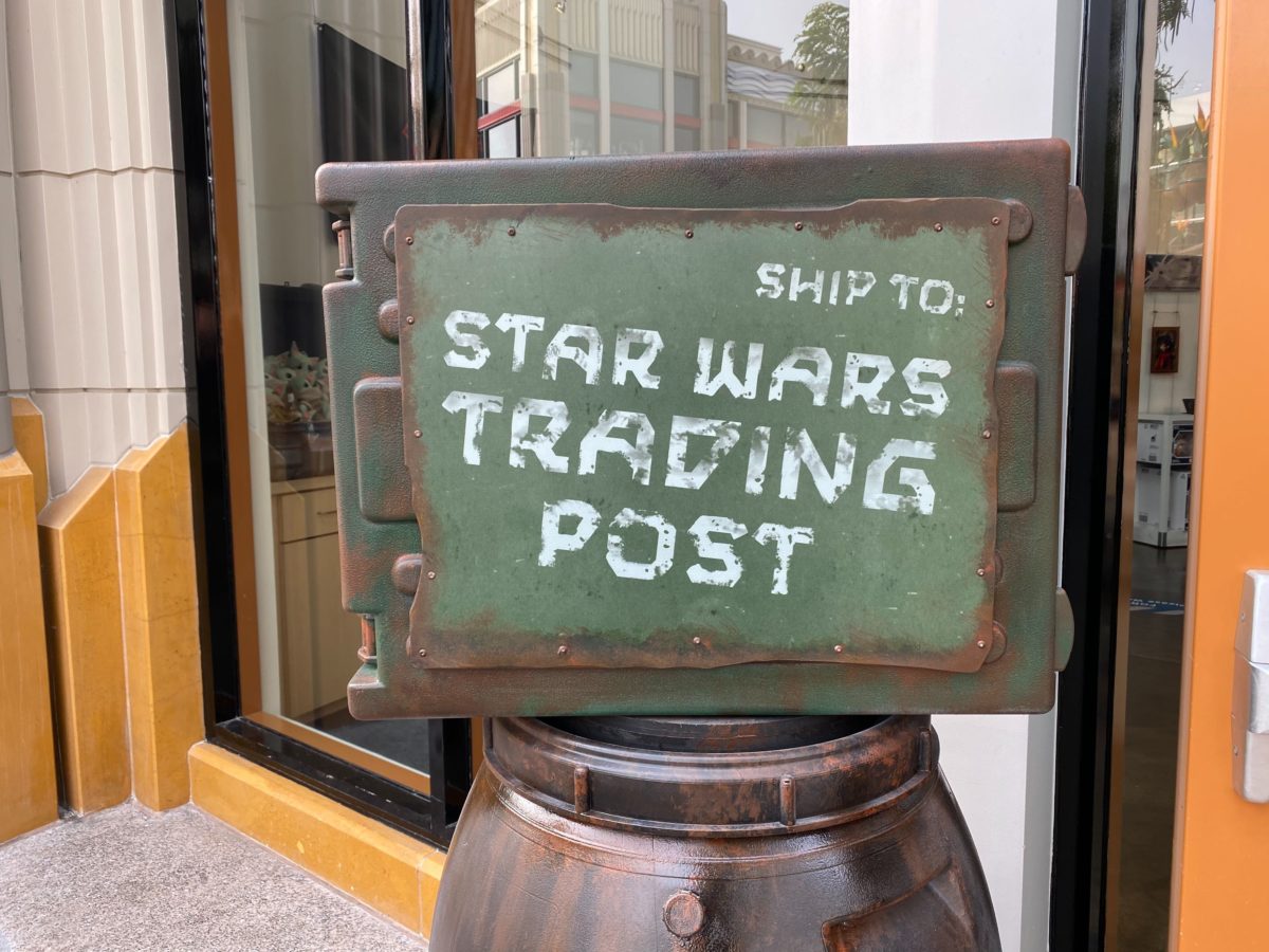 star-wars-trading-post-wonderground-takeover-dl_20