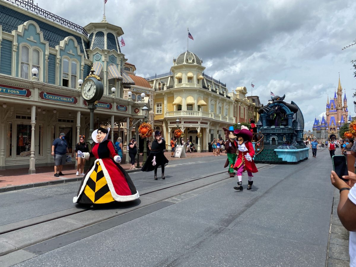 villains-cavalcade-big-bad-wolf-1