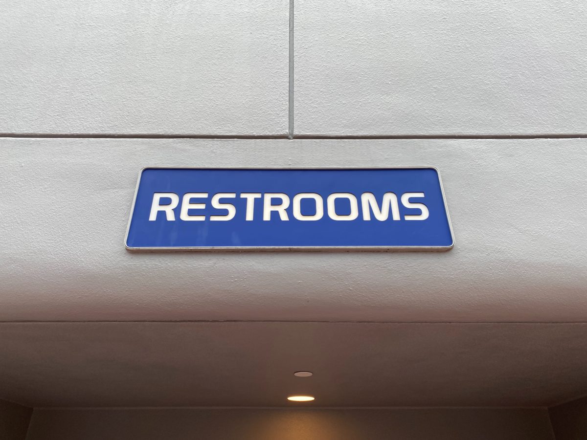 world-discovery-restroom-signage_6
