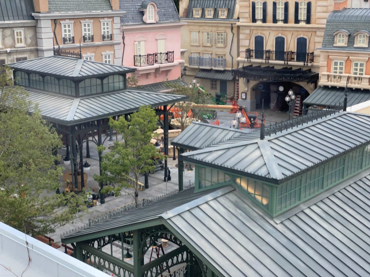 10-11-france-pavilion-update-47-8286370