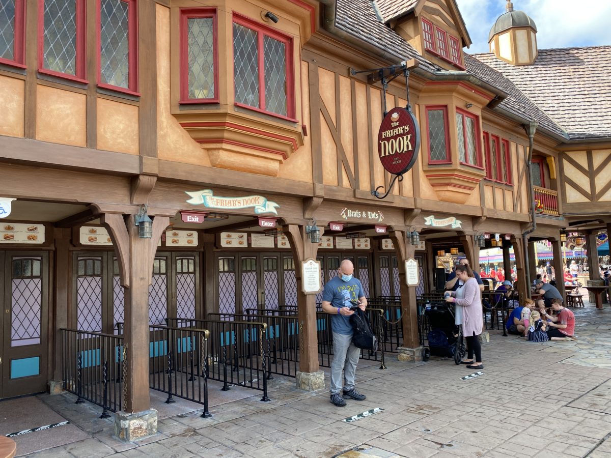 friar-nooks-closed-weekdays-open-weekends-only-magic-kingdom-10072020-2224371