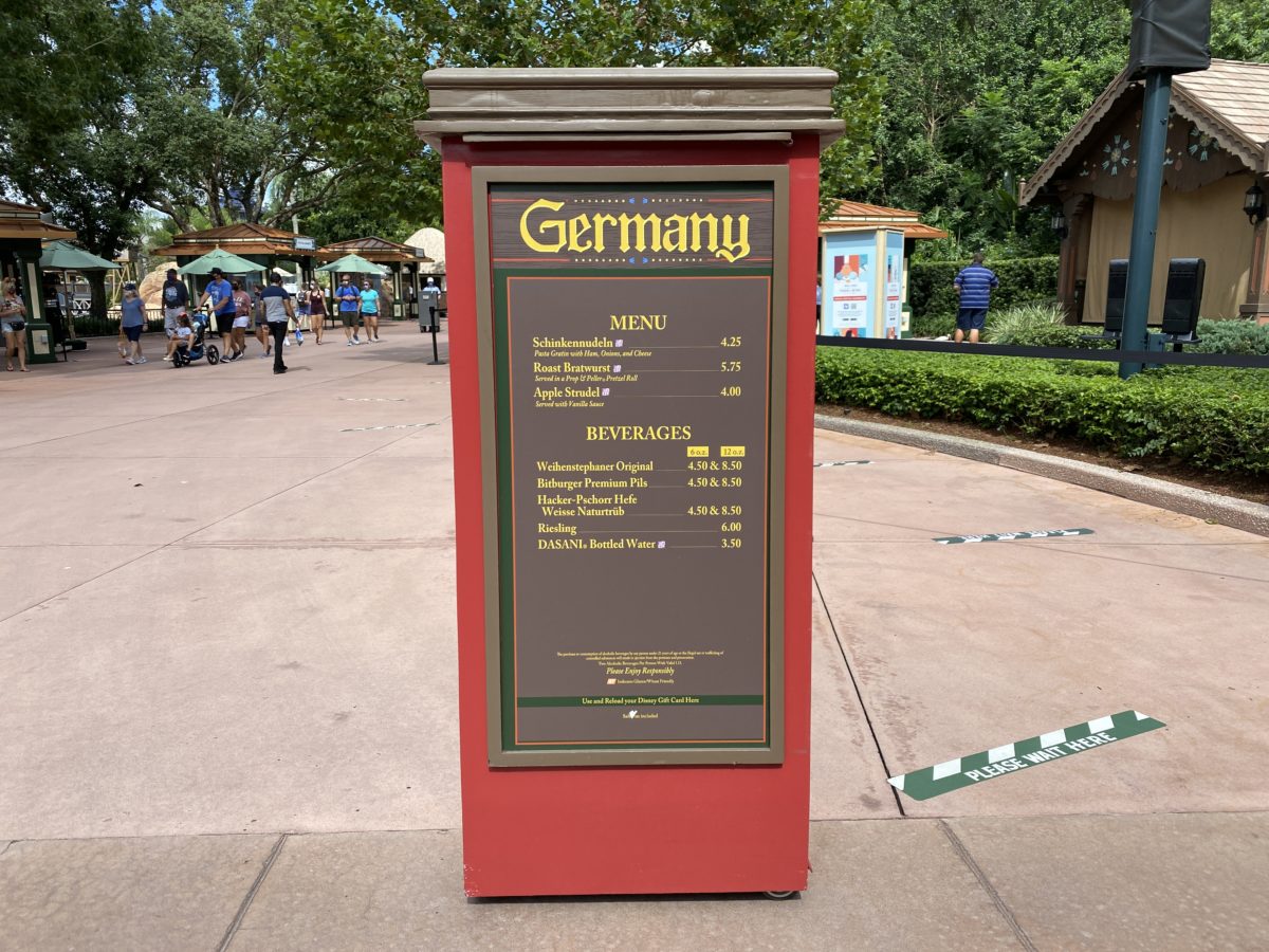 germany-food-and-wine-booth-new-beer-epcot-10062020-3959353