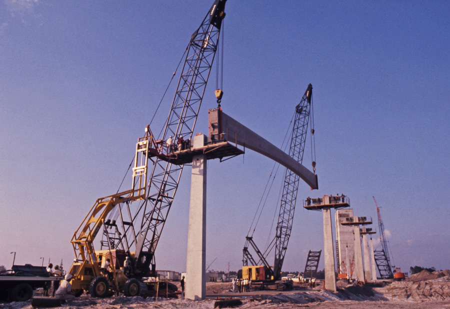 monorail-beam-construction-3373126