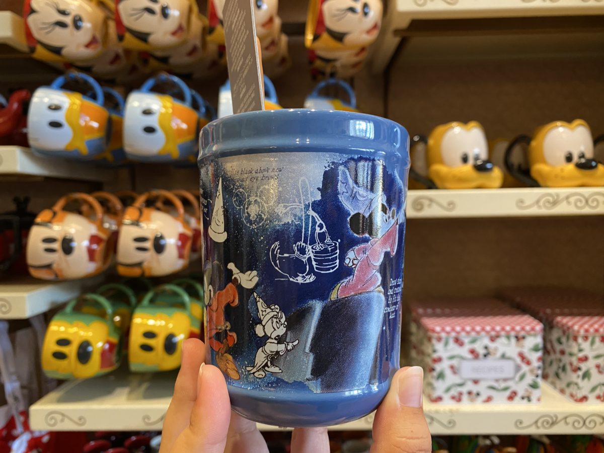 sorcerer-mickey-mug-center-magic-kingdom-10262020-9151353