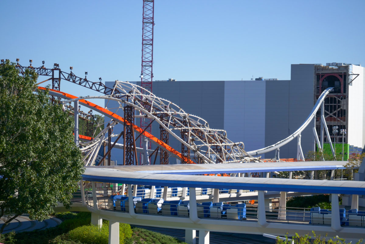 tron-lightcycle-run-construction-10-25-20-2-1488264