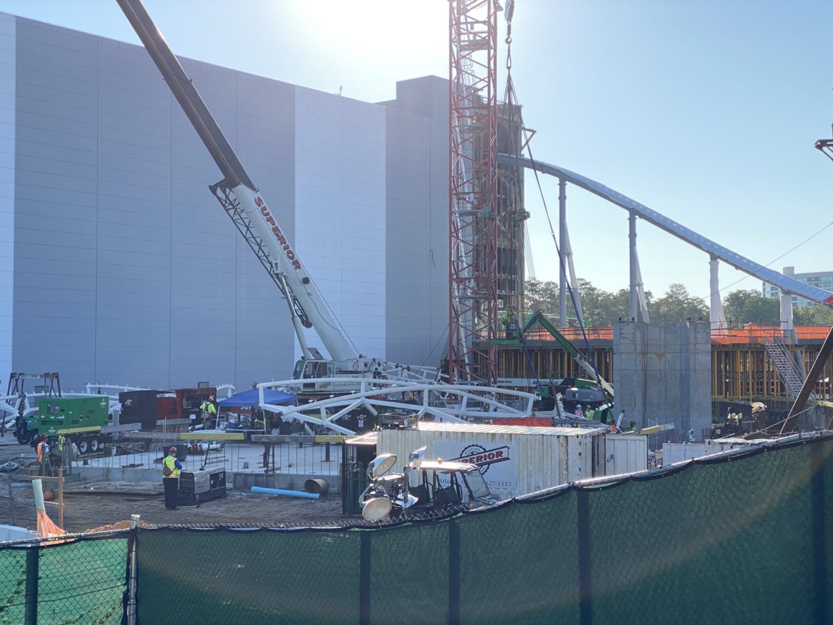 tron-lightcycle-run-construction-magic-kingdom-10152020-3495542