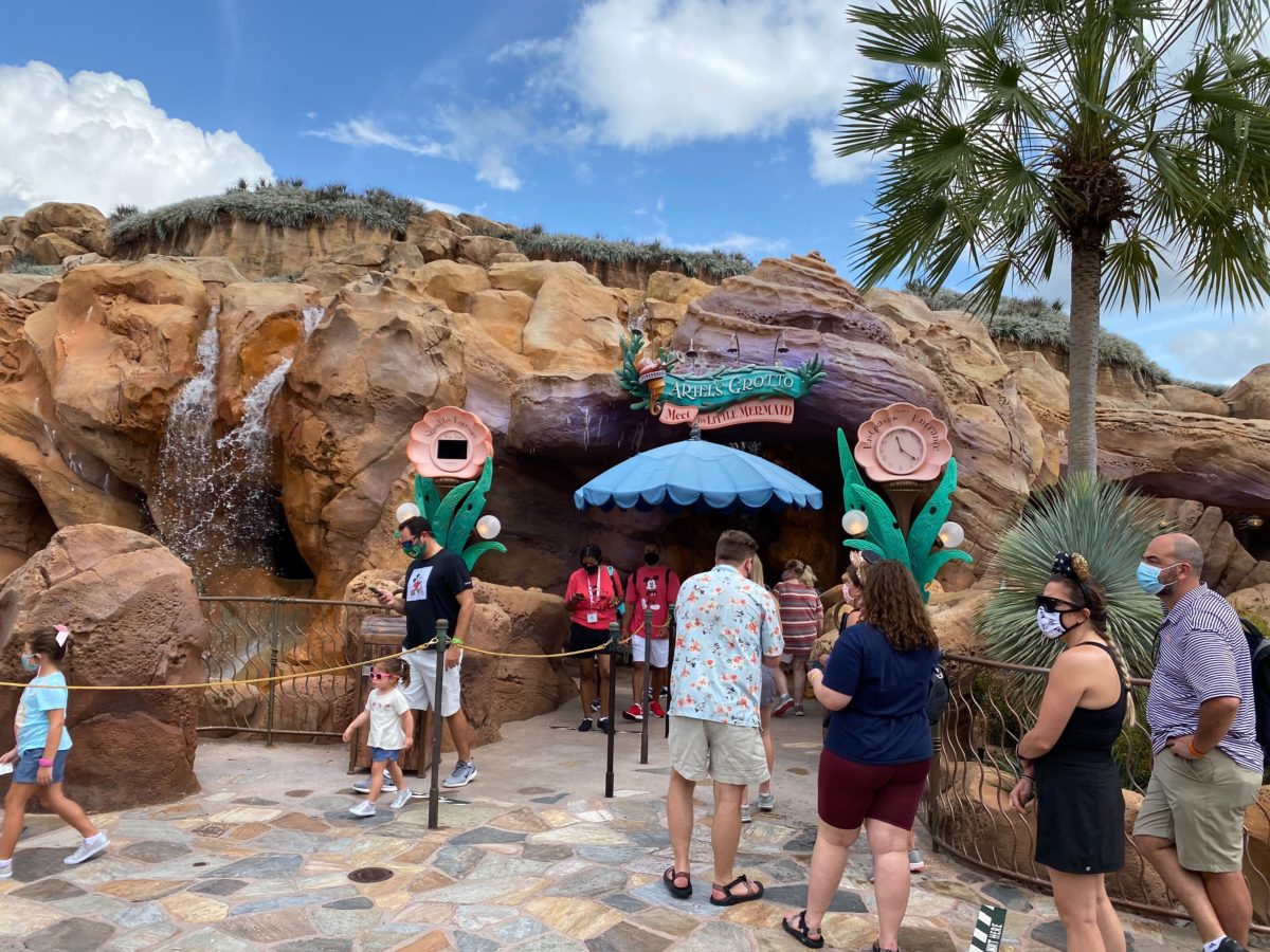 ariels-grotto-queue
