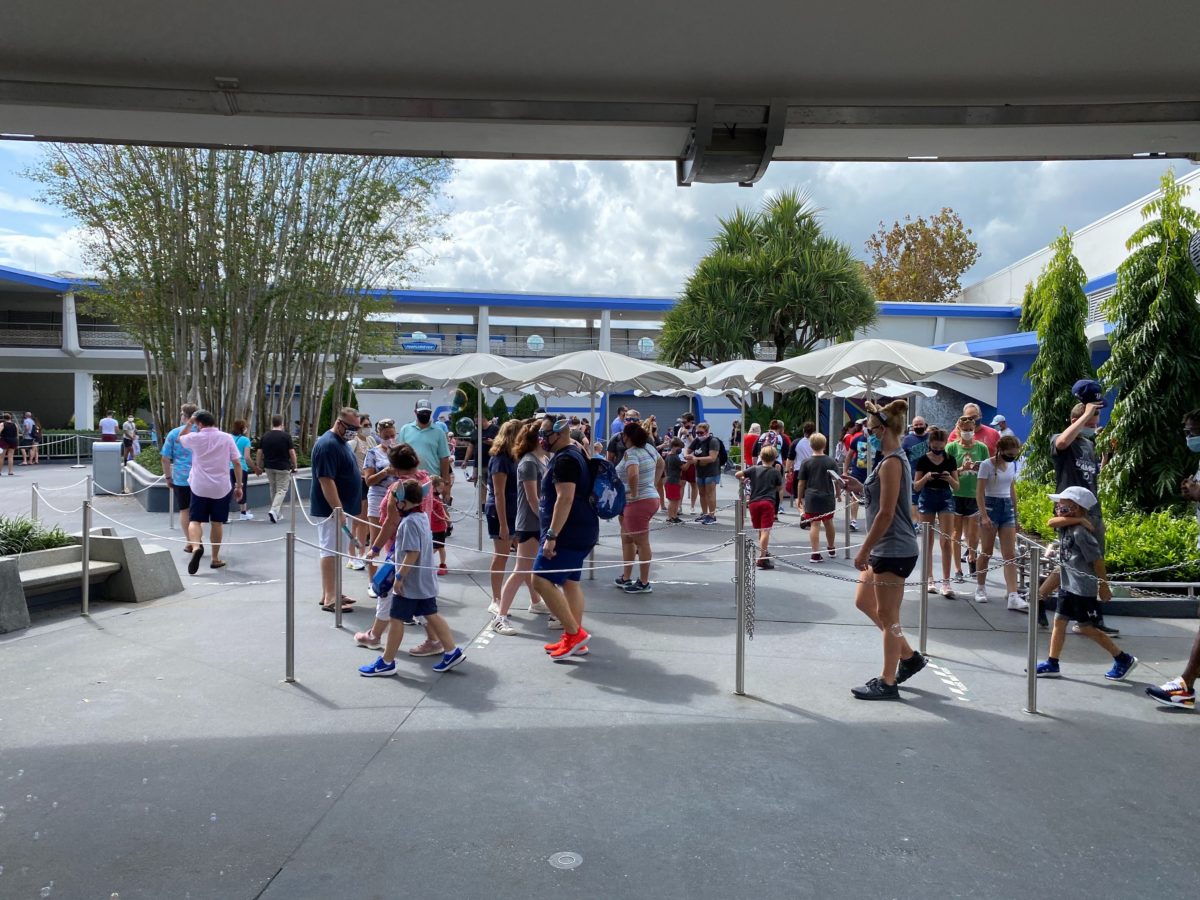 buzz-lightyear-queue-3