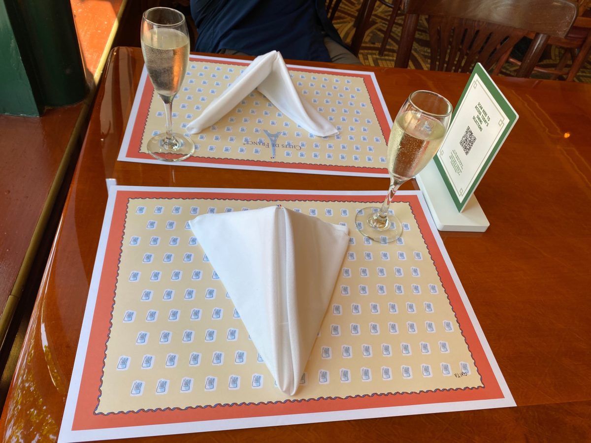 chefs-de-france-reopening-tables-placemat_5-5209982