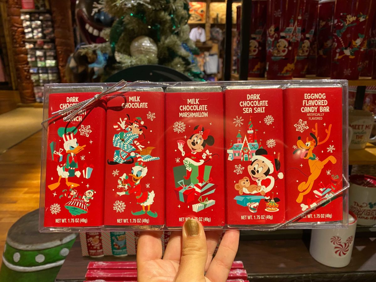 disney-parks-xmas-merch-oct-21_2