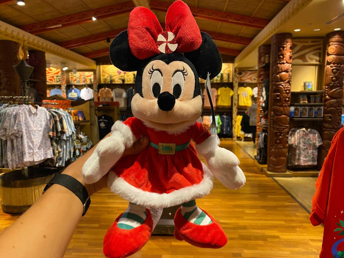 disney-parks-xmas-merch-oct-21_20