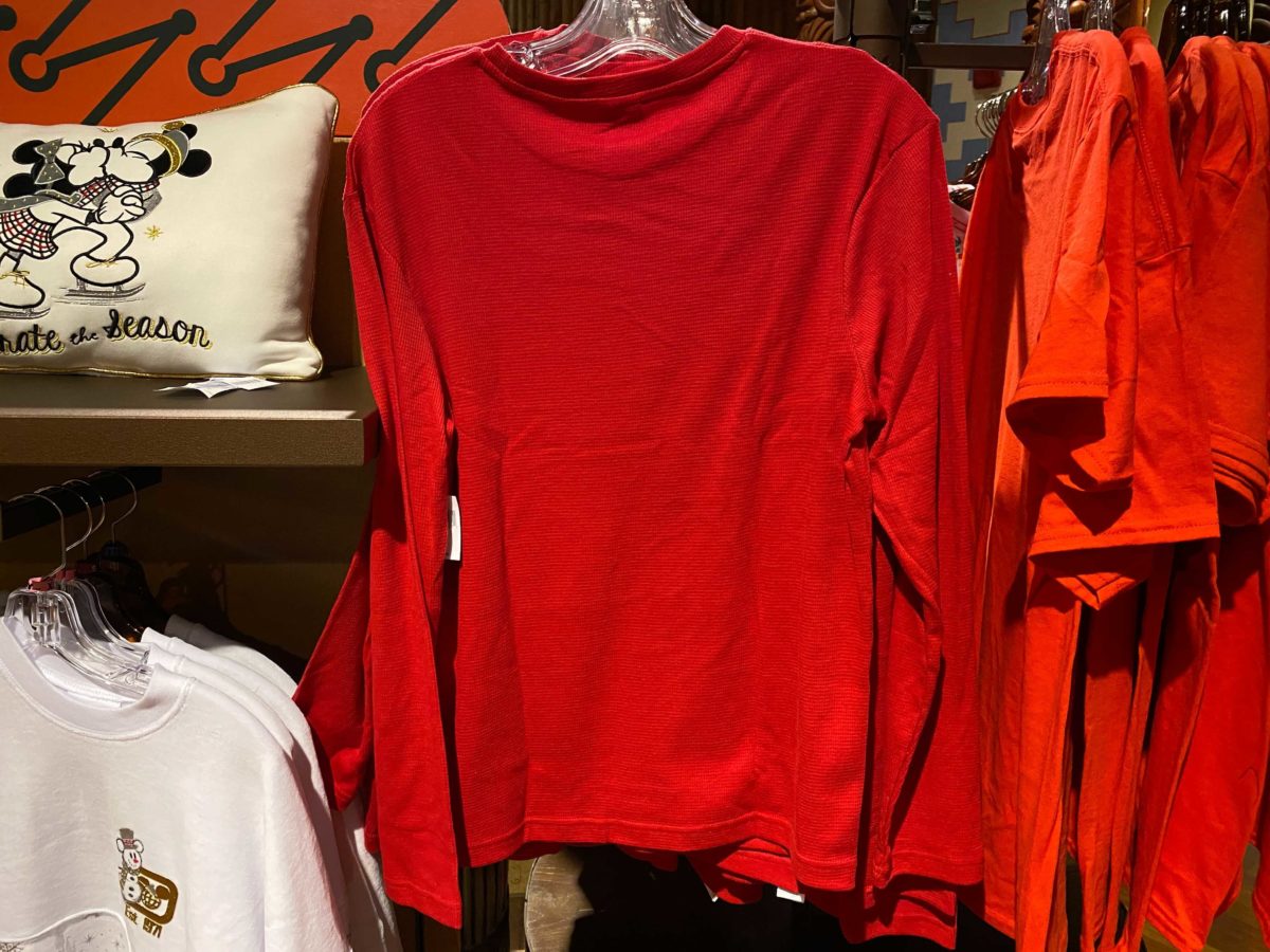 disney-parks-xmas-merch-oct-21_42