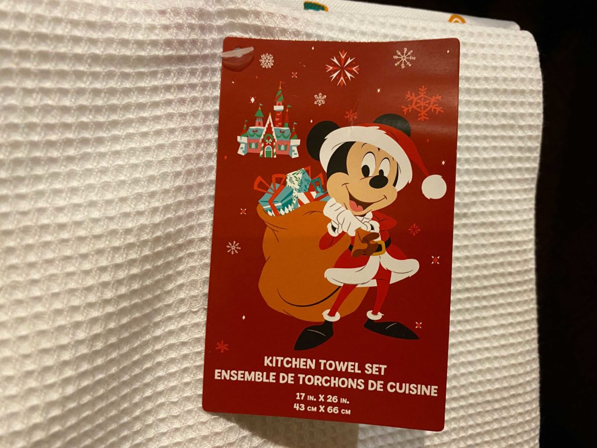 disney-parks-xmas-merch-oct-21_59