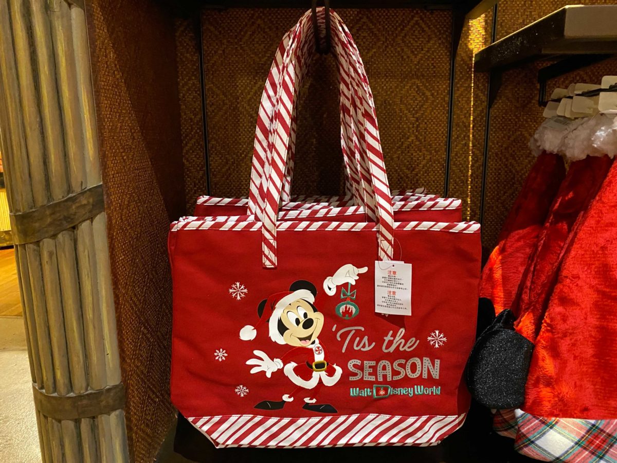 disney-parks-xmas-merch-oct-21_66