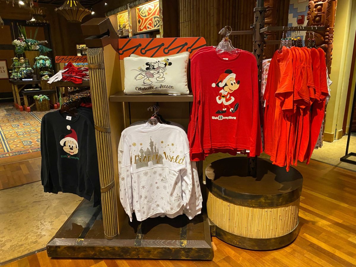 disney-parks-xmas-merch-oct-21_82