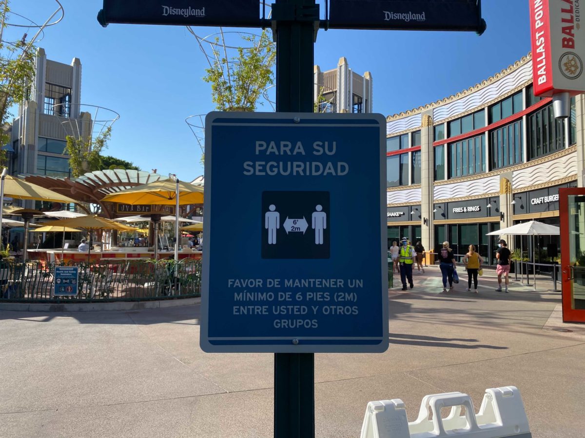 dl-spanish-health-and-safety-signage_2-2145757