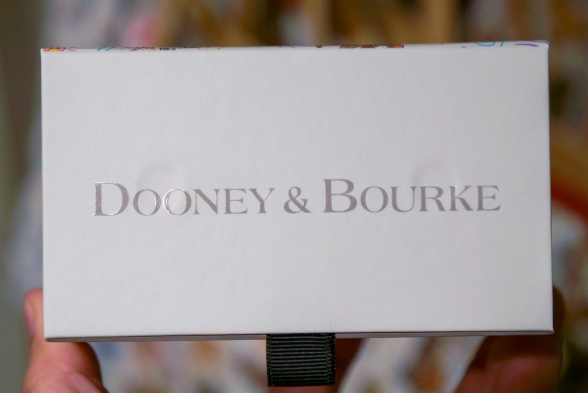dooney-and-bourke-sketch-dogs-18