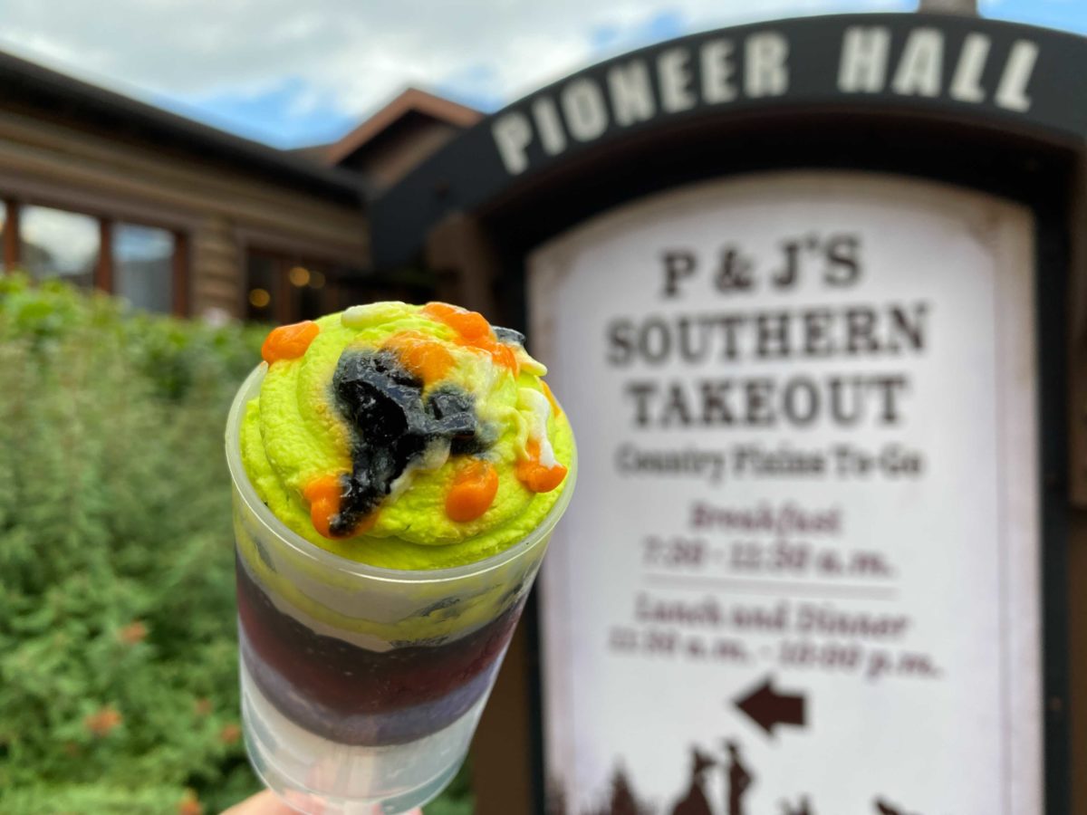 frightfully-spooky-strawberry-shortcake-push-pops-p-js-southern-takeout-disneys-fort-wilderness-resort-campground-4