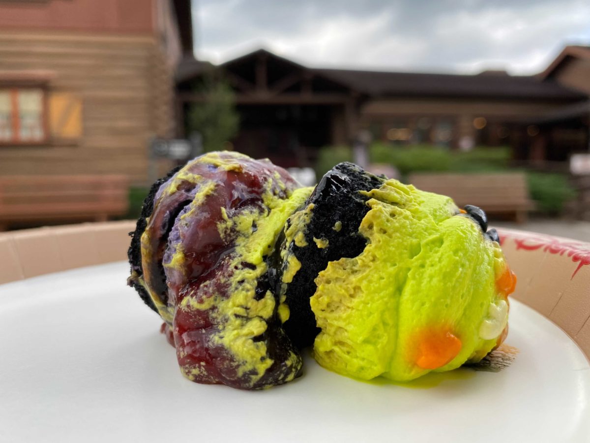 frightfully-spooky-strawberry-shortcake-push-pops-p-js-southern-takeout-disneys-fort-wilderness-resort-campground-9
