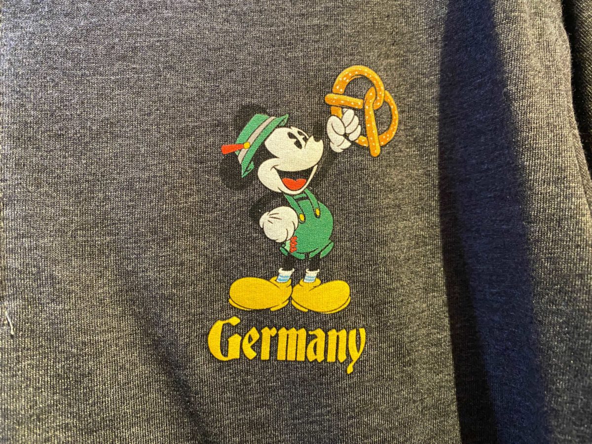 germany-pavilion-merch-125