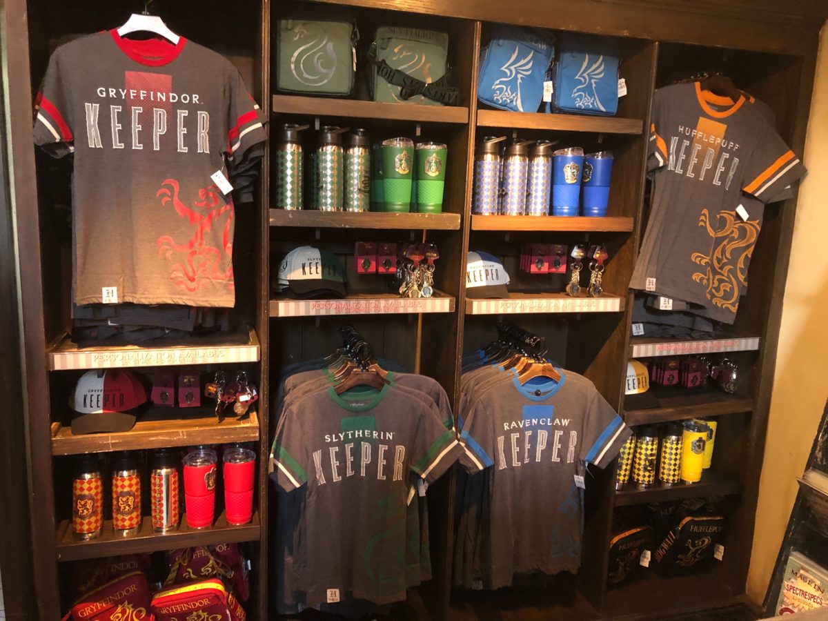 harry-potter-hogwarts-quidditch-keeper-merchandise-dervish-and-banges-universals-islands-of-adventure-8760575-1200x900-9008293