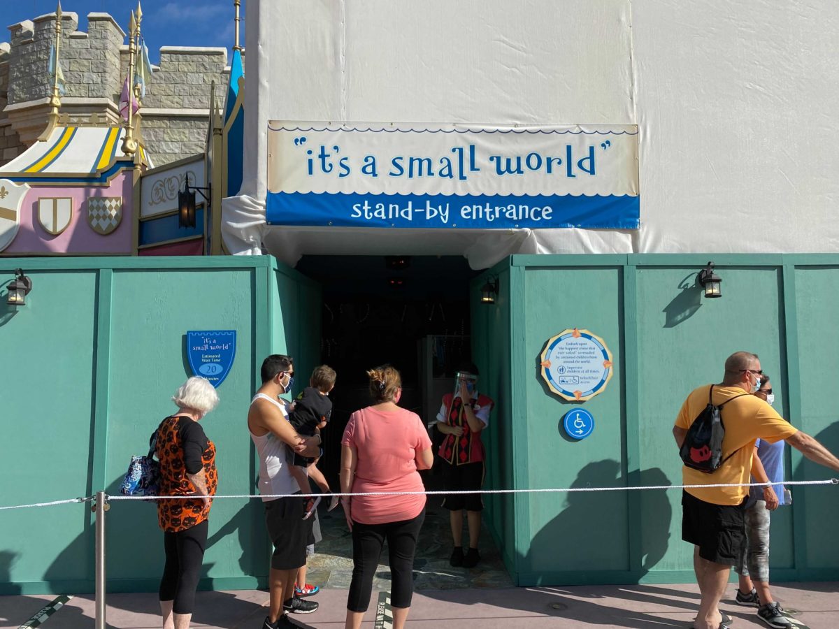 its-a-small-world-construction-10-01-5