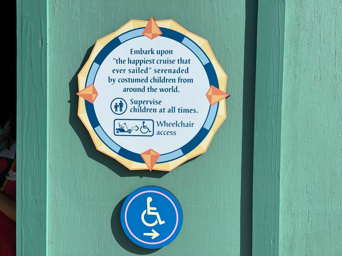 its-a-small-world-construction-10-01-8